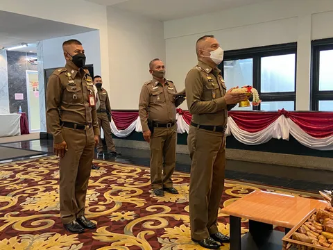 คืนสำนักปทุมวัน