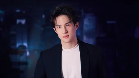 เจมส์ มาร์ หนุ่มฮอต หล่อหน้าใสกระชากใจแฟนคลับ