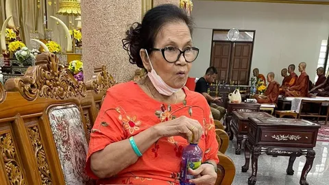 เปิดภาพ ป้าแมว ดาวพระศุกร์ ขาบวมโตเดินไม่สะดวก แต่ไม่คิดเปิดรับบริจาค  (คลิป)