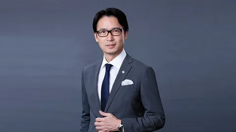 กลุ่มตรีเพชรกระหึ่ม