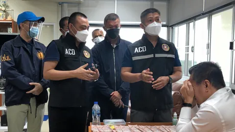 จับคาเงินสด ผอ.ฉาวโฉ่ โรงพยาบาลบางกรวย ปปป.ซ้อนแผน รีดไถผู้รับเหมา