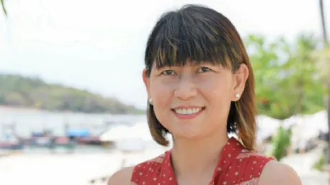 “เกษรี โกมลมิศร์” ผ่าตัดแก้ไขหนังตาแต่กลับถูกทักไปทำหน้ามาเพราะความอิ่มเอิบ