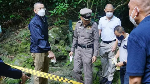 ผบ.ตร. ตรวจจุดเกิดเหตุเก็บหลักฐาน ตามล่าคนร้ายฆ่าโหด นทท.สวิส