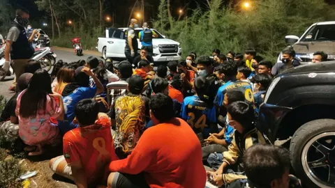 ติดโควิดแล้ว 5 วัยรุ่นปาร์ตี้วันเกิดริมทะเลจะนะ กักปลัด-อส. 20 นาย