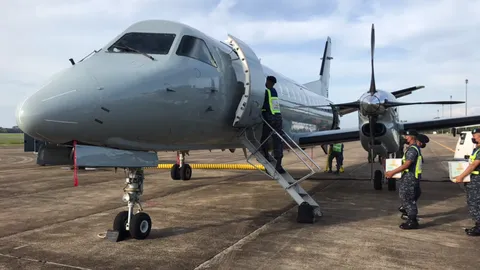 รองโฆษกรัฐบาล แจง ทอ. นำเครื่องบิน SAAB 340 ทำภารกิจขนผลไม้ร่วมกับฝึกบิน