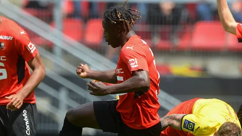 ลิเวอร์พูล เล็งกระชาก "โดคู" ปีกตัวจี๊ด ค่าตัวเกือบ 2 พันล้าน (คลิป)