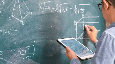 สั่ง สพฐ.จ้างต่อ 1,964 ครูวิทย์-คณิต