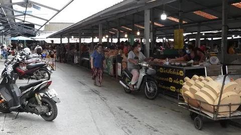 ระนองโควิดระบาด ผู้ว่าฯ จ่อประกาศเคอร์ฟิว 21 ส.ค. ตลาดสดเงียบคนหายไป 80%