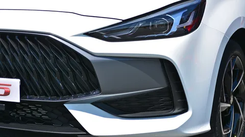 อวย MG สัมผัสแรก MG5 หน้าโหด ขับมัน ขยันเลี้ยว