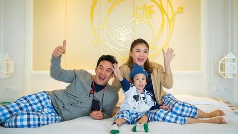 แอน ภัททิรา เผยภาพลูกชายเปิดเทอมวันแรกใส่ชุดนักเรียนนั่งเรียนออนไลน์