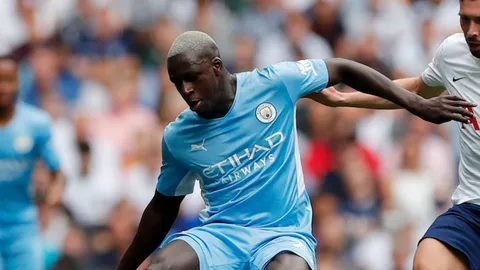 แมนฯ ซิตี้ สั่งแบน "เมนดี" หลังถูกตั้งข้อหาข่มขืน-ล่วงละเมิดทางเพศ