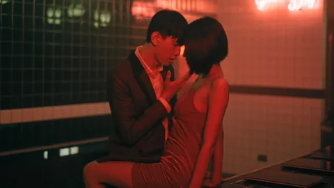 แร็ปเปอร์ “เลซี่ล็อกซี่” ปล่อยซิงเกิลใหม่ ยอมรับ “LAST NIGHT SEX” ร้องยาก