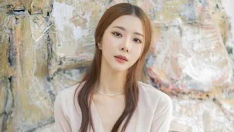 เนย วรัฐฐา โพสต์เดือดคนเม้าท์สาวโนบรา เมื่อไหร่จะเลิกให้ผู้หญิงเป็นฝ่ายปิด