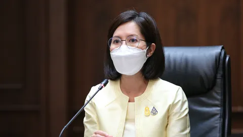 “ตรีนุช” แจง “กลุ่มนักเรียนเลว” เรียนออนไลน์เพราะโควิด แต่พร้อมฟังความคิดเห็น