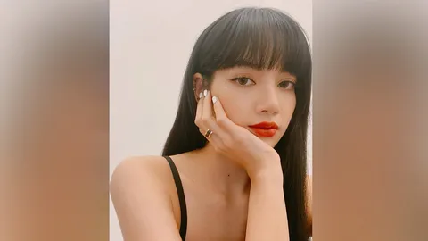 ลิซ่า Blackpink สายมูตัวจริง รับเคยเปลี่ยนชื่อ ก่อนปังระดับโลก