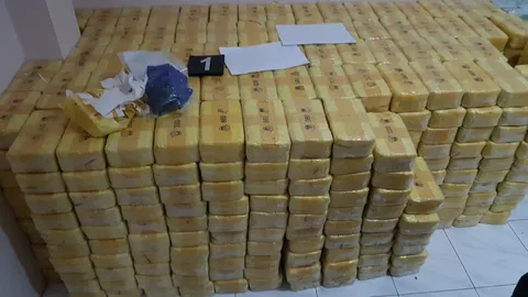 ปส.ทลายยานรกลอตใหญ่ ยาบ้ากว่า 7 ล้านเม็ด ไอซ์ 300 กิโล ซุกบ้านเช่าอยุธยา