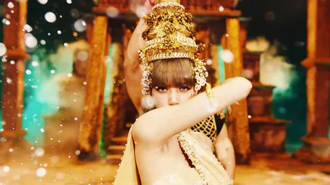 รู้จัก “รัดเกล้ายอด” ศิราภรณ์นางละครหลวงในชุดไทยที่ลิซ่าใส่