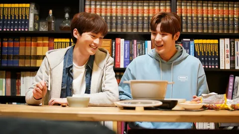 ต๊าชเว่อร์ๆ จิมมี่-ทอมมี่ โกอินเตอร์เล่นซีรีส์วายเกาหลีประกบ ชเวแจฮยอน