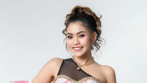 “ธัญญ่า อาร์สยาม” อึ้ง โดนด่าแรงในไลน์โอเพ่นแชต อาจเตรียมฟ้องเรียกเงินมาทำบุญ