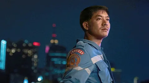 "เวียร์-ศุกลวัฒน์" ทุ่มสุดตัวกับบทบาทใหม่อาสากู้ภัย บนเส้นทางการแสดงสู่เวทีอินเตอร์