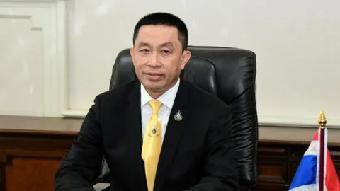 รมว.คมนาคม เคาะต่อใบอนุญาตท่าเรือเดินทะเล ย้ำต้องโปร่งใสเป็นไปตาม ก.ม.