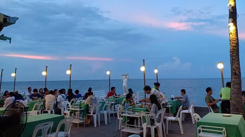 ร้านอาหารดังหัวหิน แจ้งพนักงานติดโควิด 12 ราย พบฉีดวัคซีน 2 เข็มทุกคน