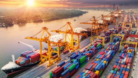 สถานการณ์การส่งออกต้องเผชิญสารพัดปัจจัยเสี่ยง