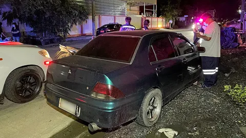 แฟนหนีโรครุม รมควันดับ ใช้รถเป็นสุสาน