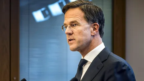 อดีตแข้งดัตช์โดนคาดโทษจำคุก หลังขู่เอาชีวิตนายกเนเธอร์แลนด์