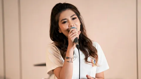 “ข้าวสารเอ็นเตอร์เทนเม้นท์” ขนทัพศิลปินจัดคอนเสิร์ต ระดมทุนสู้ภัยโควิด-19