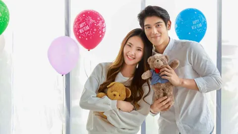 ฝันถึงคนที่แอบชอบบ่อยๆ มาคุยด้วย มีความหมายว่าอย่างไร