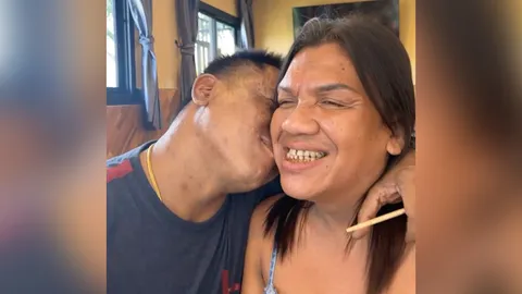 แม่หญิงลี เปิดตัวว่าที่สามี "เจ้าหลวงตูน" เล่าเส้นทางรัก พร้อมวิวาห์ 3 พ.ย. (คลิป)