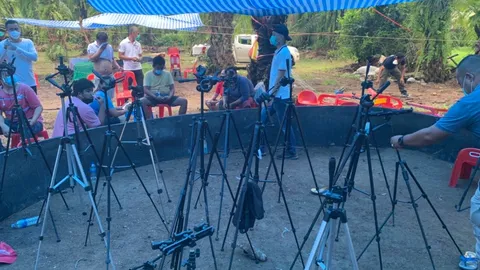 ชุดสืบภูธรสุราษฎร์ฯ บุกจับ "บ่อนไก่ไลฟ์สด" รับแทงออนไลน์ 