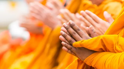 พระจะสึก