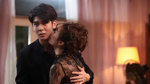 วิกฤติเรตติ้งช่อง 3 "พฤษภา ธันวา รักแท้แค่เกิดก่อน" ละครไม่แย่ แต่คนไม่ดู