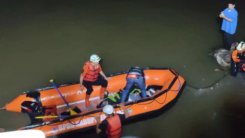 สลด เด็กนักเรียนอินโดฯจมน้ำดับขณะทำกิจกรรมนอก รร. 11 ศพ