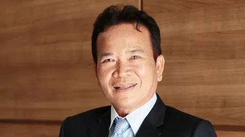 ครอบครัว พรศักดิ์ ส่องแสง แจ้งกำหนดการพิธีบำเพ็ญกุศล-ฌาปนกิจ 