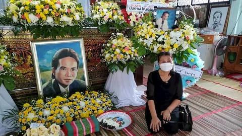 ร่วมอาลัย 