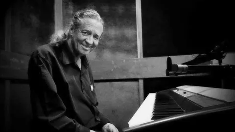 สุดเศร้า บรูซ แกสตัน ศิลปินผู้ก่อตั้งวงฟองน้ำ เสียชีวิตในวัย 74 ปี