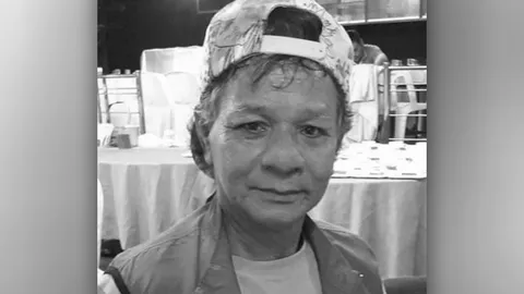 วงการตลกเศร้า ชาลี เชิญยิ้ม เสียชีวิต หลังป่วยหนัก ถ่ายเป็นเลือด