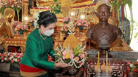 โพสต์ภาพประกวดชุดไทยส่งเสริมวัฒนธรรมในหัวข้อภาพเก่าเล่าเรื่องภูษาไทย