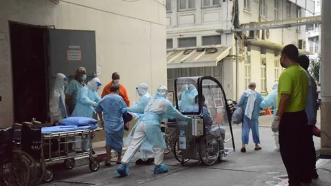 โกลาหล ไฟไหม้วอร์ดผู้ป่วยโควิด โรงพยาบาลศิริราช โชคดีดับได้เร็ว