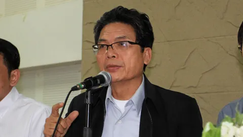 พิภพ เผยแพทย์ผ่าตัดสมอง “สมเกียรติ” สำเร็จ แต่ต้องอยู่ ICU สังเกตอาการต่อ