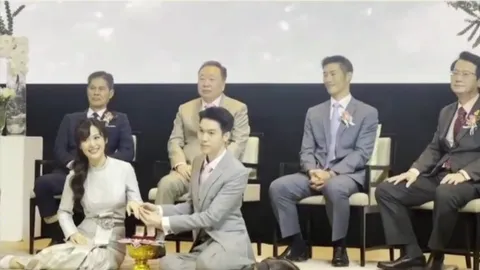 หมอเก่ง วาโย จูงมือ เกรซ เดอะสตาร์ เข้าพิธีวิวาห์ มดดำ ร่วมยินดี