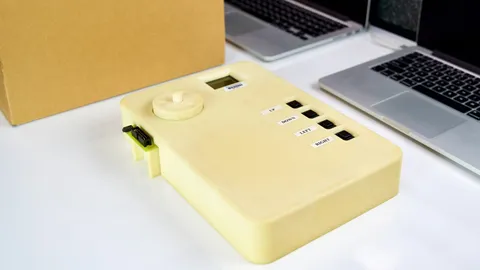 เผยภาพ iPod รุ่น Prototype ขนาดใหญ่เกือบเท่า MacBook