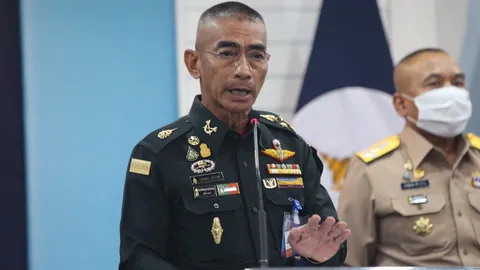 "ทัพไทย" ออก 3 บทเพลงเทิดทูนสถาบัน แผ่นดินไทย ทหารทำเพื่อไทยทั้งชาติ