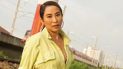 ลาล่า เจอทัวร์ลงตำหนิใช้คำ คะ-ค่ะ ผิด บอกชาวเน็ตไม่สนิทไม่ต้องยุ่ง