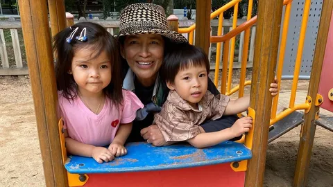 แม่เหน่ง อรศรี กลั้นใจตีหลาน มีก้า-มีญ่า หลังเตือนเท่าไหร่ก็ไม่จำ