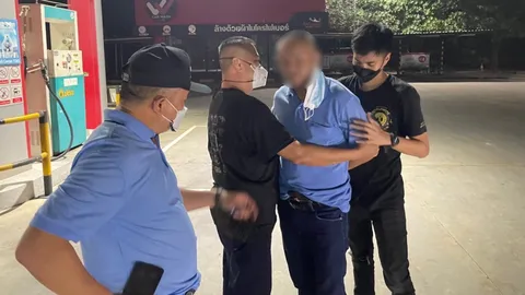 จับดาบตำรวจร่วมค้ายาบ้า 7.4 แสนเม็ด ผู้การฯ ปทุมธานี สั่งให้ออกแล้ว