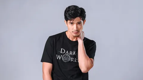 ตูมตาม ยุทธนา หลงผิดใช้ชีวิตตามกระแสเพื่อให้ถูกยอมรับ แต่ยิ่งพยายามยิ่งไร้ตัวตน